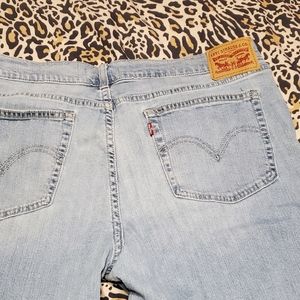 Levis Boyfriend Jeans sz 33